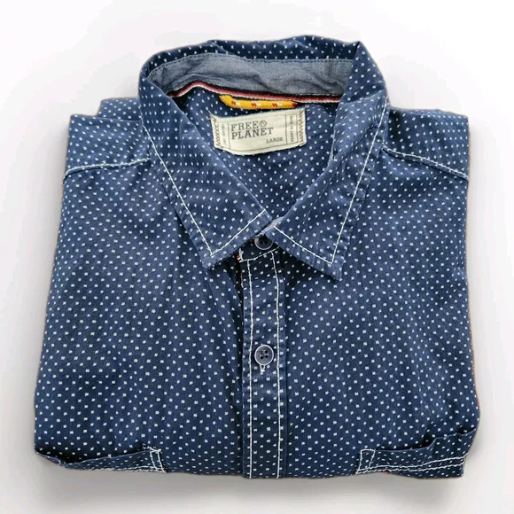 Free Planet Shirt Mens Large Button Up Long Sleeves Pockets - Picture 2 of 9